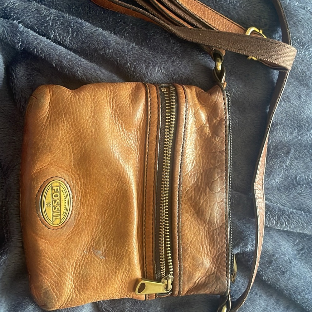 Fossil Tan Leather Messenger Bag